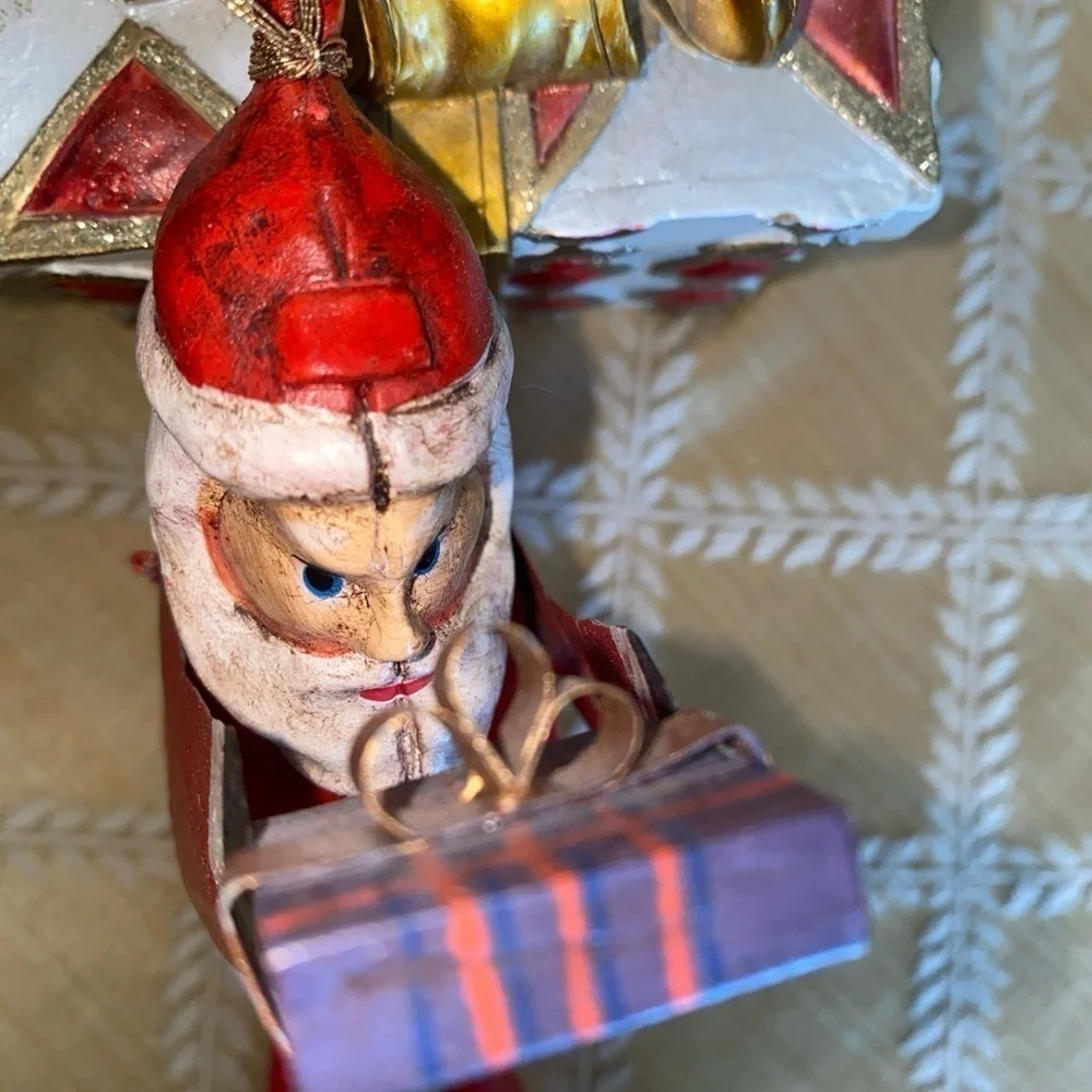 Vintage Metal Santa Claus‎ Ornament Christmas, Santa with present